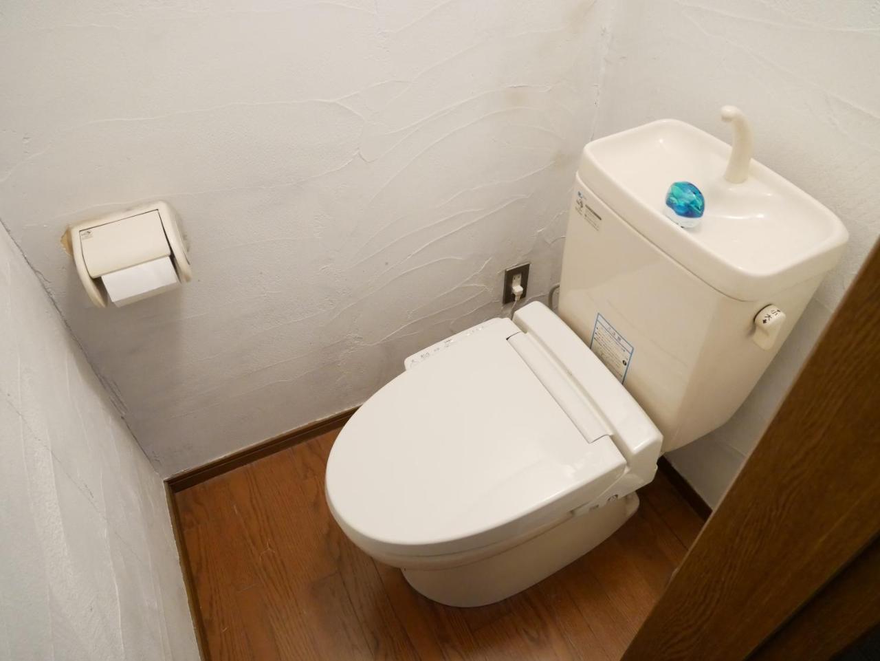Guest House Twenty-Seven 27 오사카 외부 사진